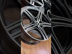 TOYOTA LAND CRUISER DÒNG 200